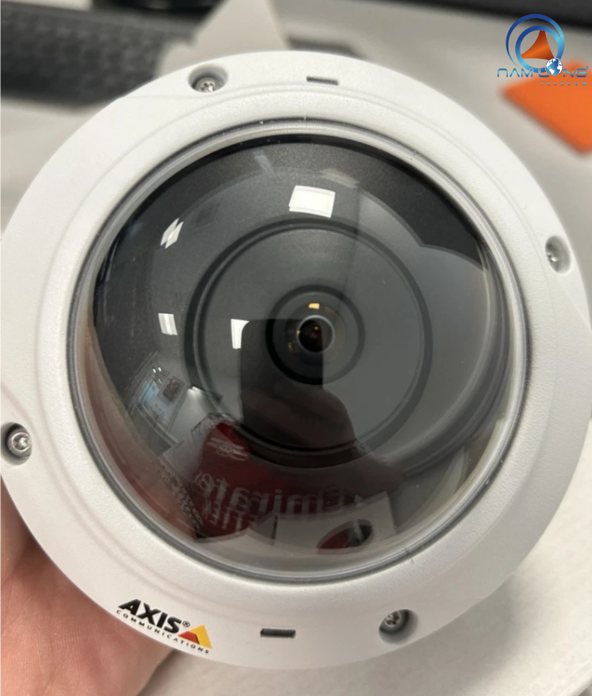 Camera mạng Axis M3037 hoạt động tốt trong mọi điều kiện