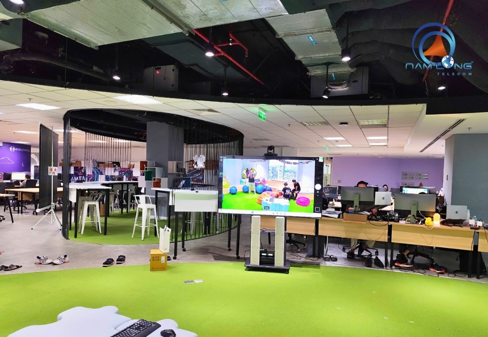 Giải pháp phòng họp trọn gói tại Employment Hero
