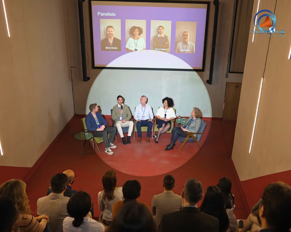 Panelist là gì?