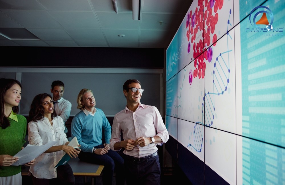 Phục vụ dạy học và làm việc