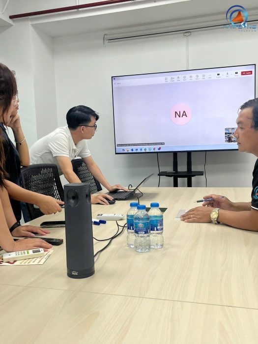 Lắp đặt thiết bị phòng họp trực tuyến cho Công ty MinthaCare
