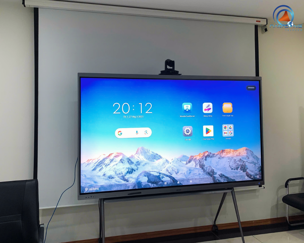 Lắp đặt thiết bị phòng họp trực tuyến tại công ty LANMAK