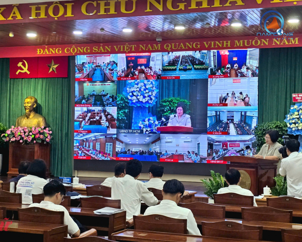 UBND TP.HCM tổ chức hội nghị với 168 xã phường và đặc khu