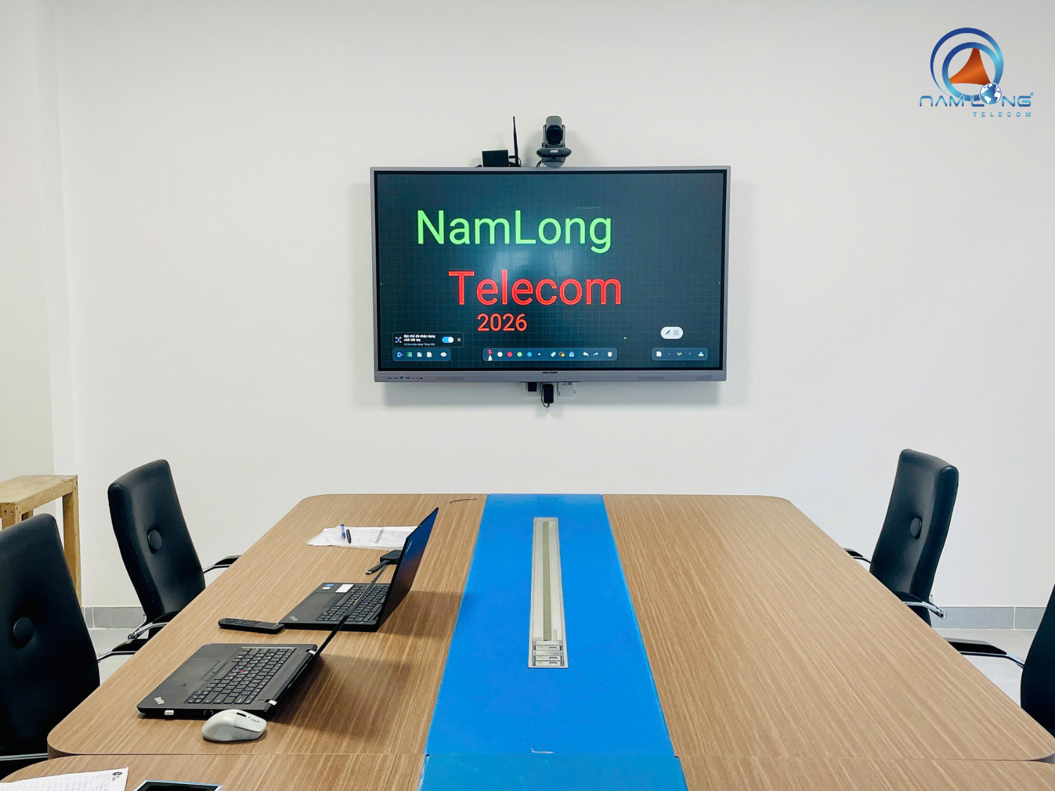 Màn hình tương tác Hikvision 4K lắp đặt tại VINA Offshore